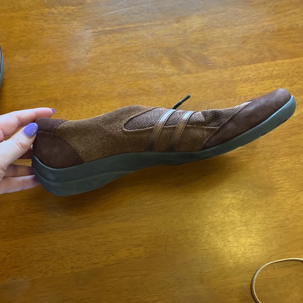 Naturalizer Brown Suede Shoes 10 EUC Lace Up Sneakers